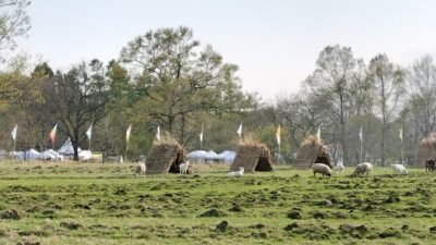 「受動的であるために積極的であること」そして「『考える』ことによる『考える』ことの乗り越え」